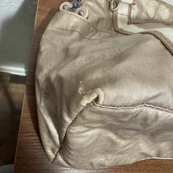 Kipling Metallic Champagne Shoulder Bag with Cream & Tan Striped Straps - Picture 11 of 12